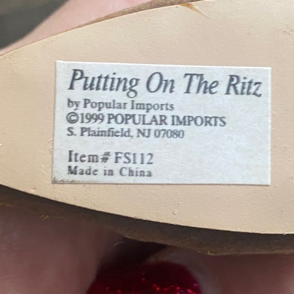 Just the Right Shoe Nostalgia and Putting on the Ritz Miniature Shoe Collection - Picture 9 of 11